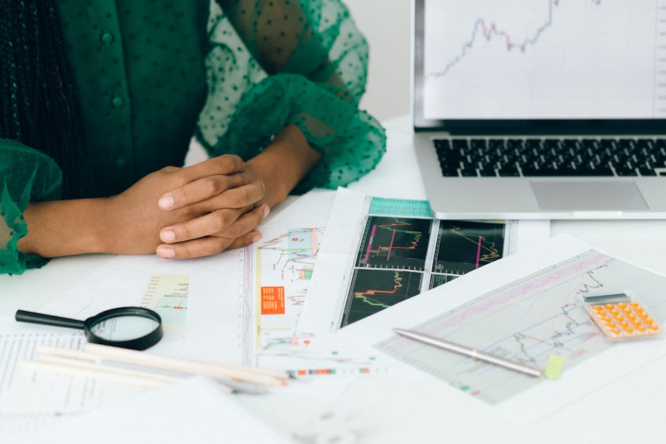 How to Earn Money Online Without High Upfront Costs?